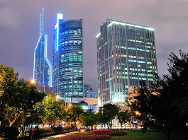 Urban High-Rise Facades